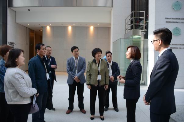 嘉銘中心物業負責人介紹項目概況及運營情況.jpg