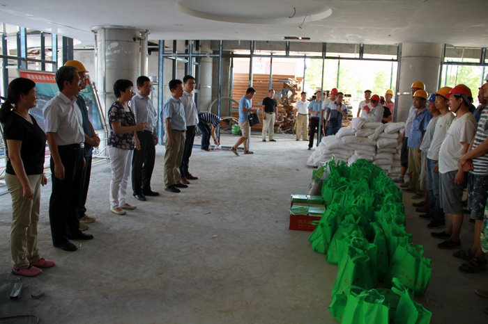 2017-7-25王市長工會慰問 019.jpg