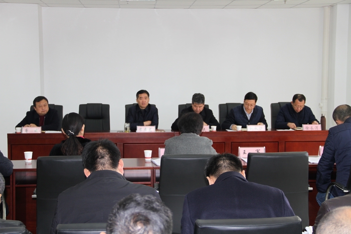 2017-12-8加強(qiáng)當(dāng)前安全生產(chǎn)工作會(huì)議 041.jpg